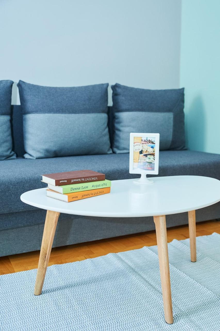 לבוב Cozy Apartment, 5Mins To Opera מראה חיצוני תמונה