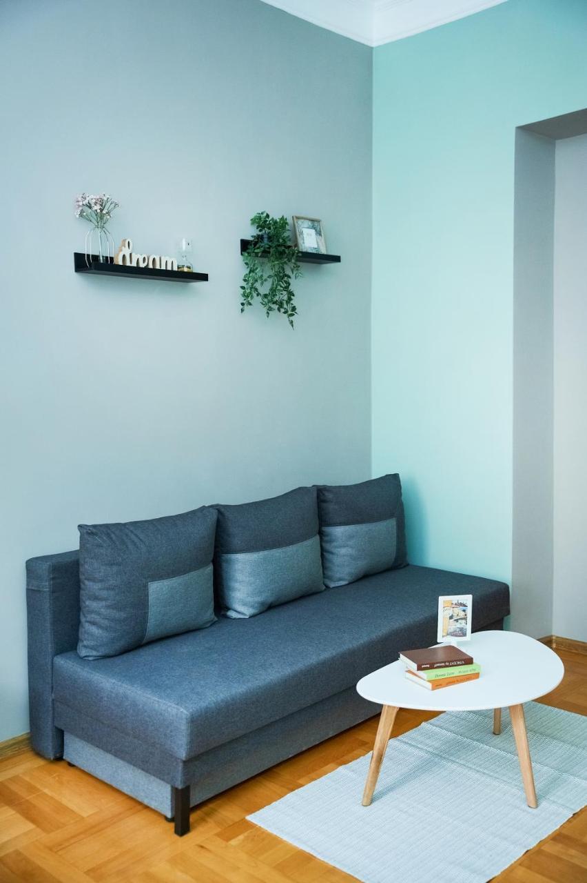 לבוב Cozy Apartment, 5Mins To Opera מראה חיצוני תמונה